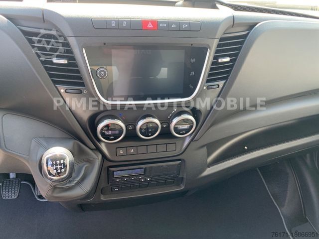 Driezijdige kipper bestelwagen IVECO Daily 70C18H DOKA 3SKIPPER AHK STDH DIFFSPER LED