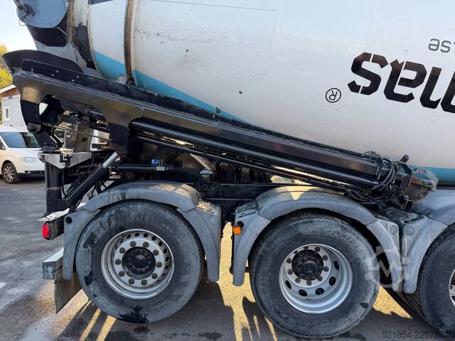 Blandare MAN TGX 35.500 8x4, 10m3 Mixer + Hydraulic-slide, 2015