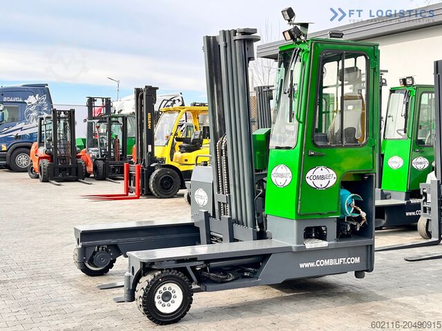 Cărucior cu stivuitor cu 4 căi Combilift C4500 / LPG / UDT / TRIPLEX / 5500MM