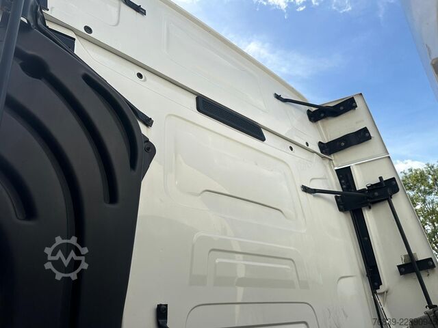 Gevaarlijke stoffen Renault T440 ADR