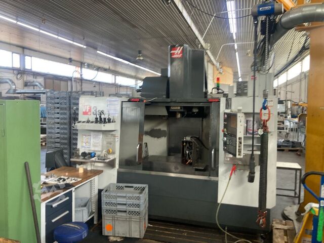 Centro de usinagem HAAS VF-3SS