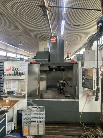 Centro de usinagem HAAS VF-3SS
