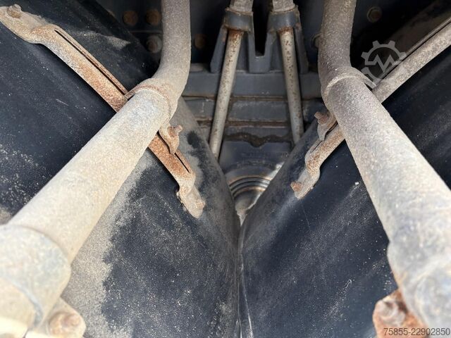 Platte bak Renault Kerax 380 6x4 Full Steel / Hiab 166B-3 / Remote...