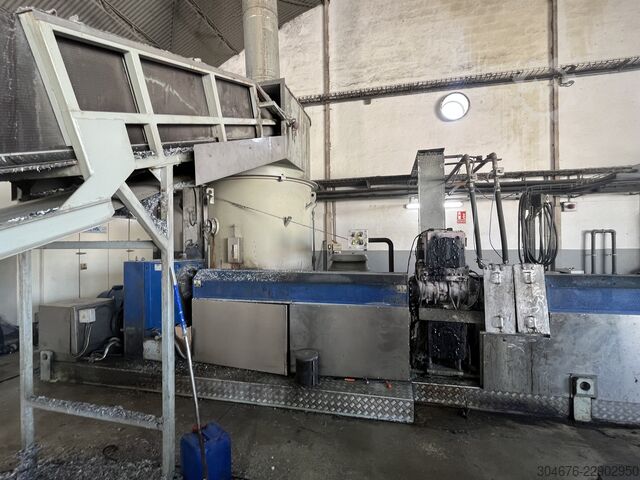 Extrudeuse EREMA RM 120 TVE