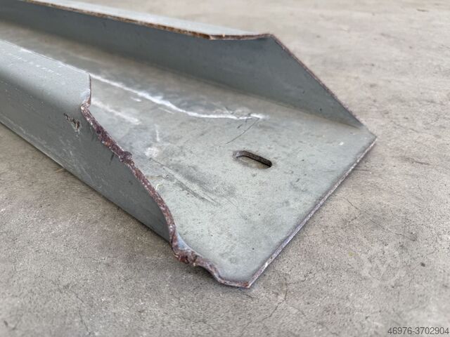Lastenverteiler f. Palettenregal Regal Dexion P 90 / C-Profilabm.: 185x65x35mm Gesamtlänge: 980 mm / sendz. verzinkt