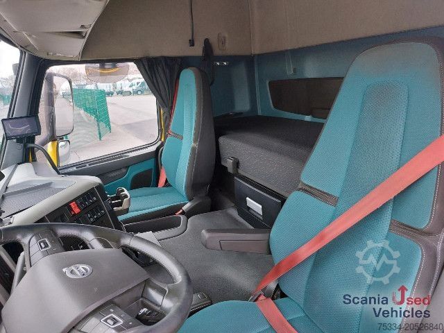 Gevaarlijke stoffen vrachtwagen Volvo FM 460 ADR/FL NUR 566Tkm!!!