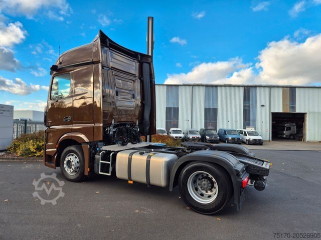 Tracteur routier standard MERCEDES-BENZ Actros 1848 LS Öl-Retarder Standklima BigSpace