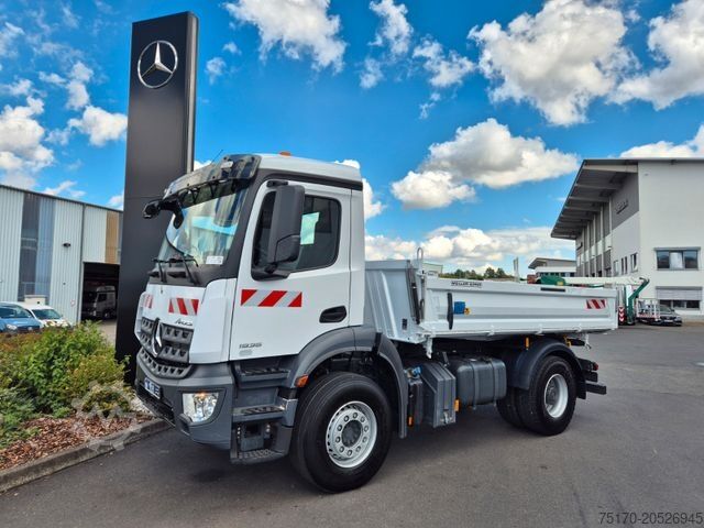 Τρίπλευρο ανατρεπόμενο φορτηγό MERCEDES-BENZ Arocs 1935 K 4x2 Meiller AHK Navi PPC Klima