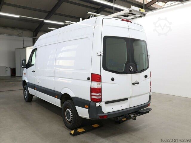 Van Mercedes-Benz Sprinter 316CDI KA,L2H2,Allrad,AHK,Standhzg