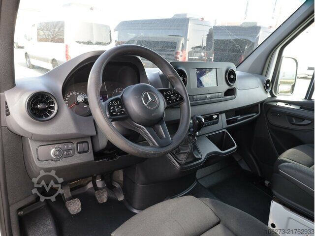 Van Mercedes-Benz Sprinter 317 CDI Kombi,Rollstuhllift,8Sitze