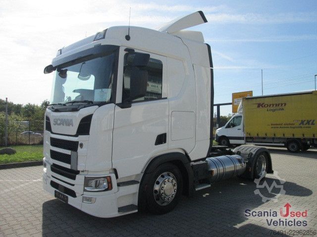 Standardowy ciągnik siodłowy Scania R 410 A4x2EB