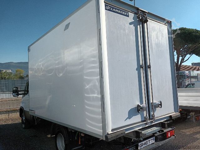 Camion à usage spécial IVECO LEGGERI 35C16