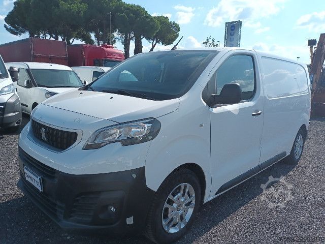 Camion à usage spécial Peugeot Mod. Vers.