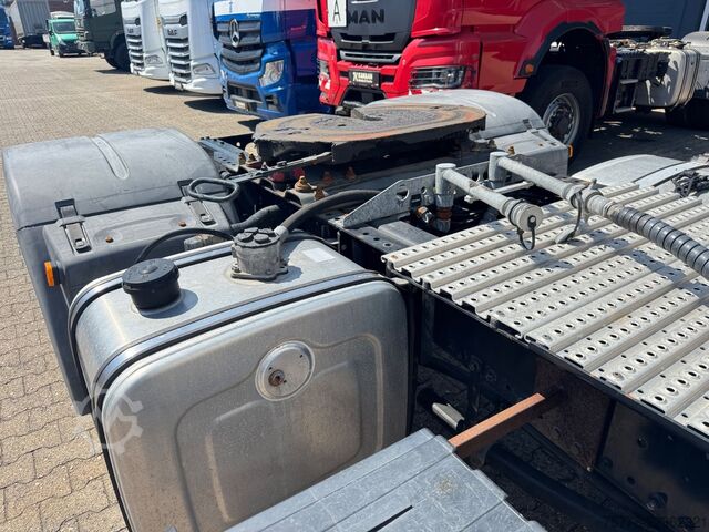 Standard tractor unit MAN 18.470 LX  TGS Hydraulik Walkingfloor & Kipper