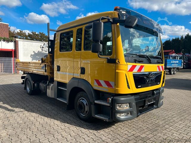 Three-way tipper van MAN 8.250 TGL DOKA MEILLER 3-SKipper 4x2