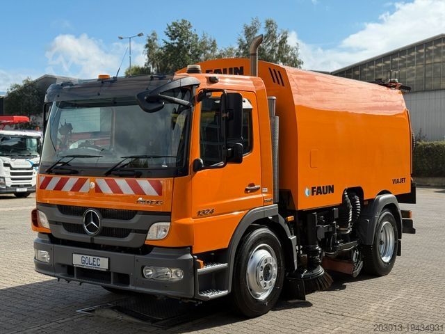 Veegmachine MERCEDES-BENZ Atego 1324 4x2 Kehrmaschine Viajet 6R/L