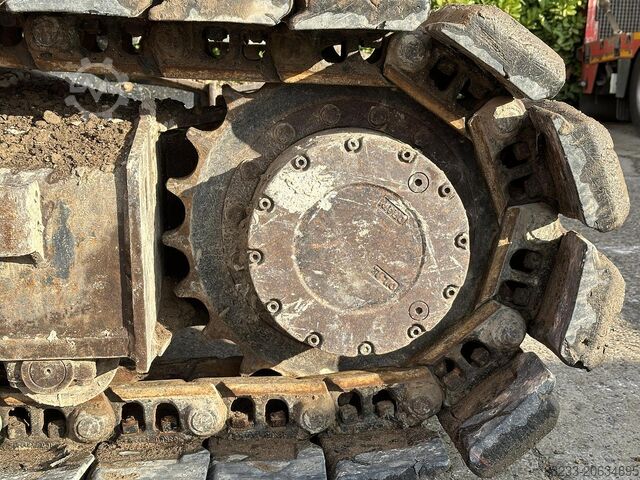 Graafmachine JCB JZ141LC