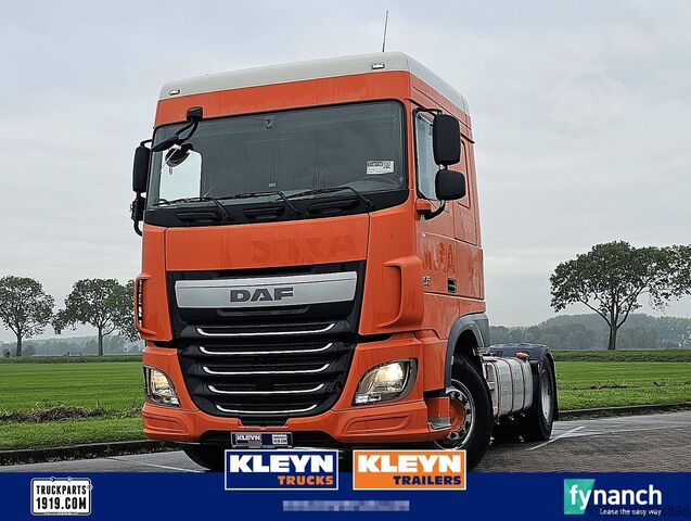 Standard-SZM DAF XF 440 SPACECAB MANUAL