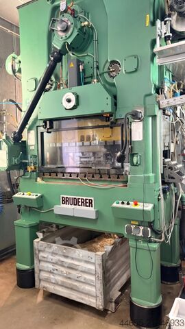 Impianto completo di punzonatura di precisione BRUDERER BSTA 500-110B