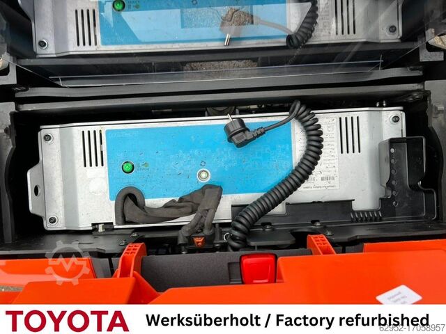 High Lift stacker Toyota SWE 120 L