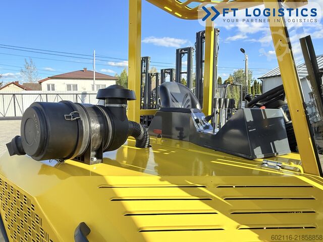 Stivuitor cu patru direcții Combilift CB2500 GAS TRIPLEX 6000 FREE-LIFT
