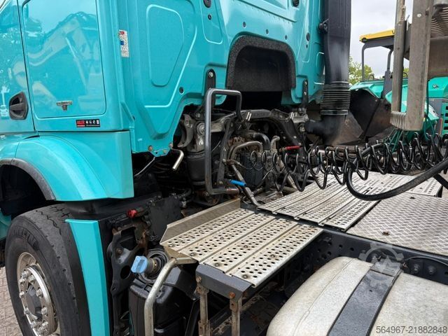 Standart çekici ünitesi MERCEDES-BENZ 1848 Arocs SZM 4x4 HAD Alufelgen + Kippaulieger