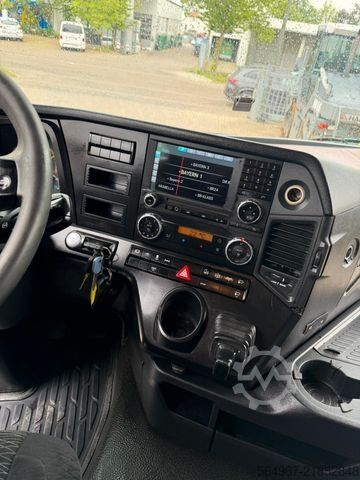 Standart çekici ünitesi MERCEDES-BENZ 1848 Arocs SZM 4x4 HAD Alufelgen + Kippaulieger