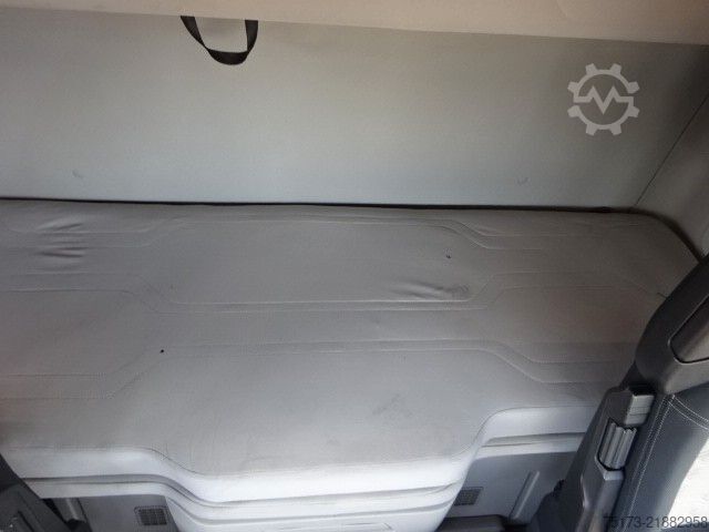Tractora standard FORD F-Max Sattelzugmaschine