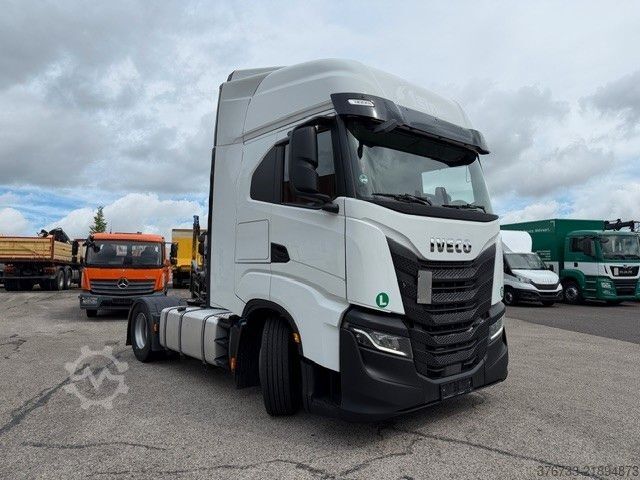 Τυπική μονάδα τράκτορα IVECO S-Way AS440S48T/P Intarder ¤6D Standklima