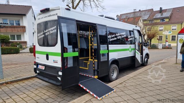 Stadtbus IVECO Daily Heckniederflur Elektro City Stock