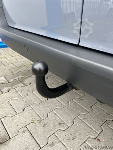 Bestelwagen MERCEDES-BENZ Vito 116 LANG KLIMA TEMPOMAT KAMERA 3-SITZER AHK