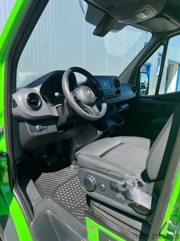 Bestelwagen MERCEDES-BENZ Sprinter 317 LANG 9G-TRONIC TOTWINKEL 360°KAMERA