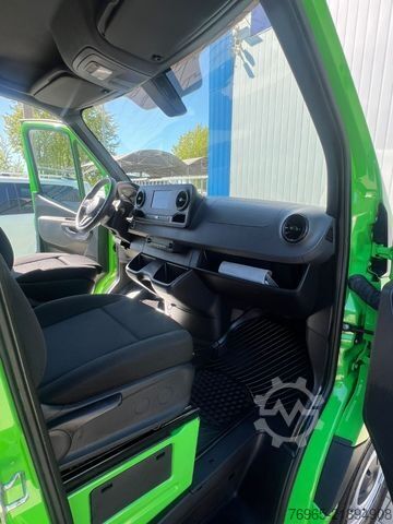 Bestelwagen MERCEDES-BENZ Sprinter 317 LANG 9G-TRONIC TOTWINKEL 360°KAMERA
