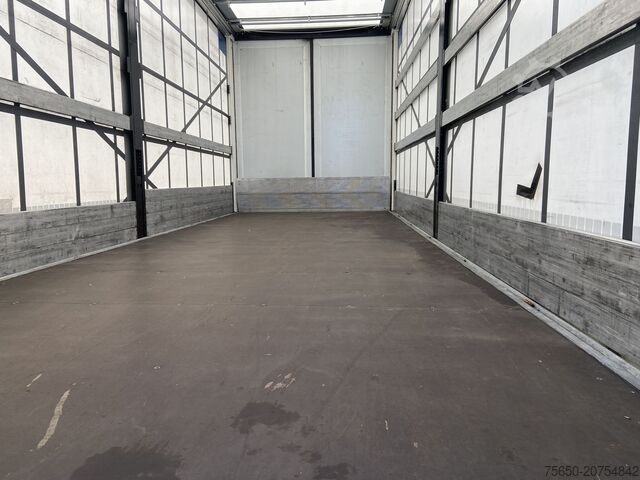 Otwarta przyczepa z plandeką Möslein TPW 105 D Schwebheim Tandem- Planenanhänger Durchladbar