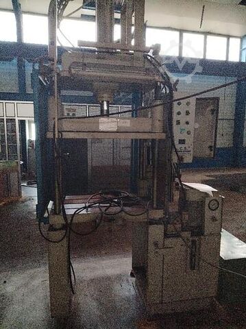 PRESSE VERTICALE T.C.S 15 TONNES T.C.S di31a01