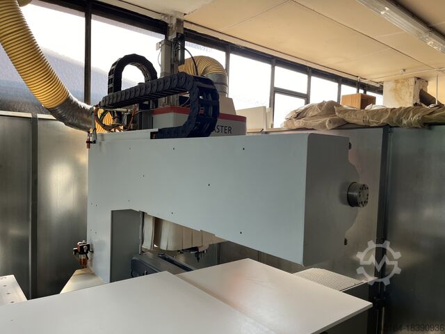 CNC-bearbetningscenter ( 3 axlar ) Holz Her Pro Master 7018 K / 250