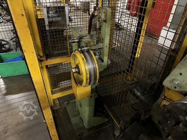 Hexagonal bead winding machine (1) Gadsden, Davis, ABB
