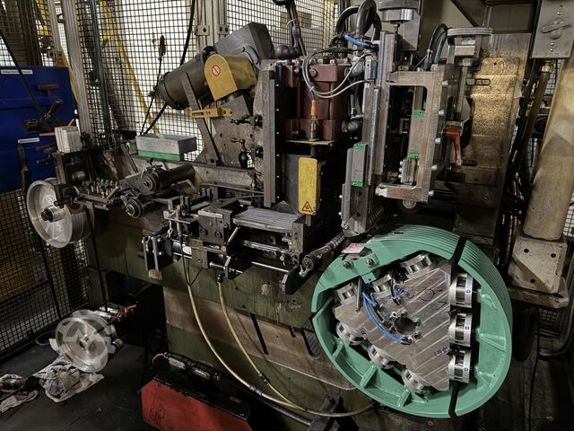 Hexagonal bead winding machine (1) Gadsden, Davis, ABB