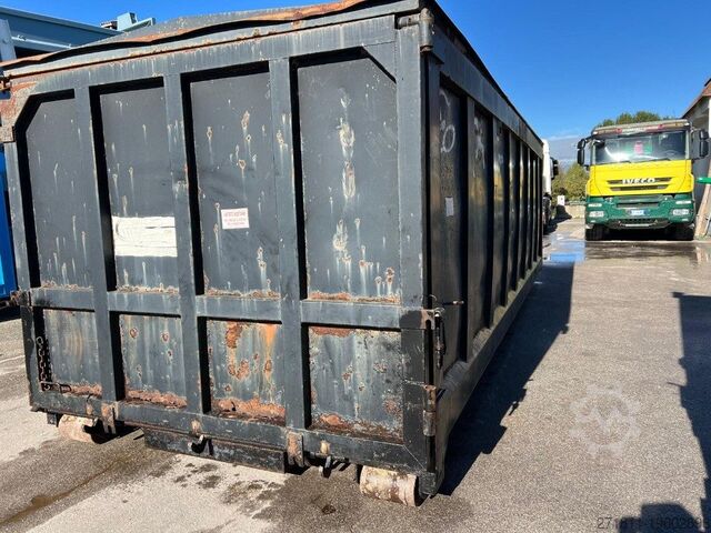 Kontener hakowy CONTAINER SCARRABILE USATO CON COPERCHIO