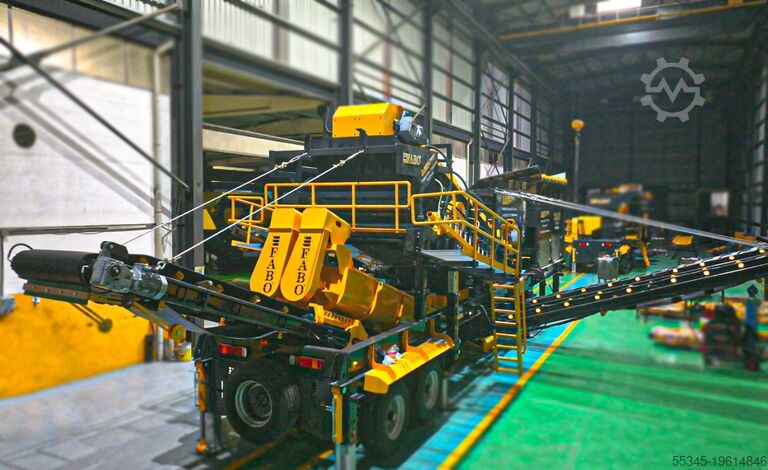 Installation de criblage 120-200 TPH mobile screening plant 120-200 TPH mobile screening plant