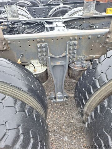 Speciallastbil IVECO AD410T50