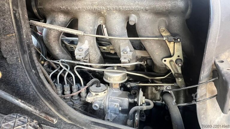 Volquete de 3 lados Mercedes-Benz Vario 310 (MANUAL PUMP / POMPE MANUELLE / 3 WAY...