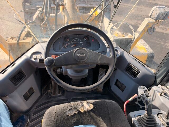 Φορτωτής με ελαστικά KOMATSU WA320-5H 4x4 15 t. Wheelloader