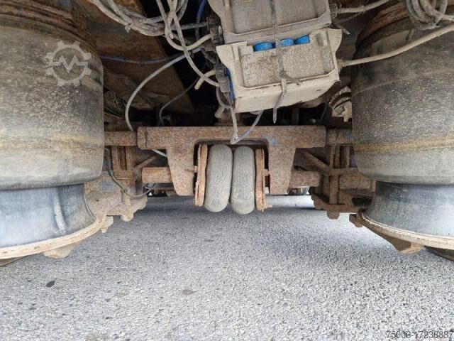 Oplegger  PORTE ENGINS 4 ESSIEUX