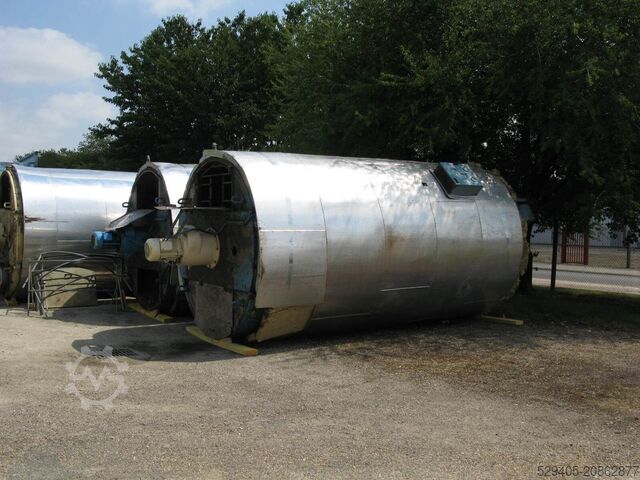Geroerde tank 15 m3 - -