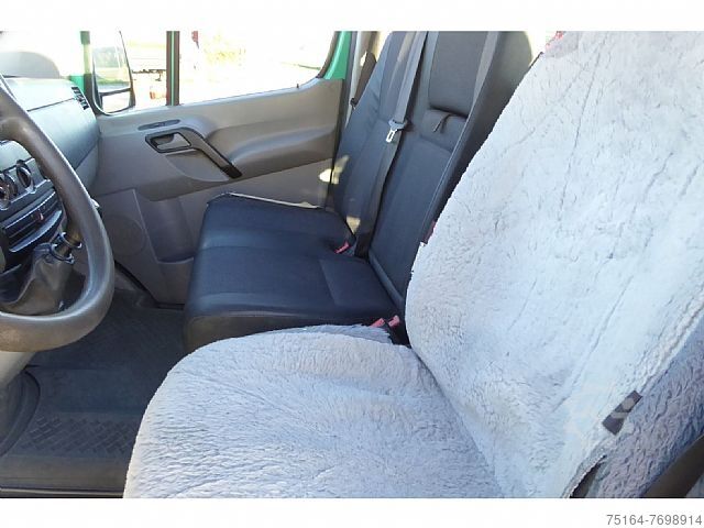 Otwarta skrzynia ladunkowa Mercedes-Benz 211 CDI