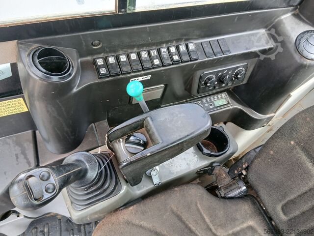 Εκσκαφέας Midi Takeuchi TB290