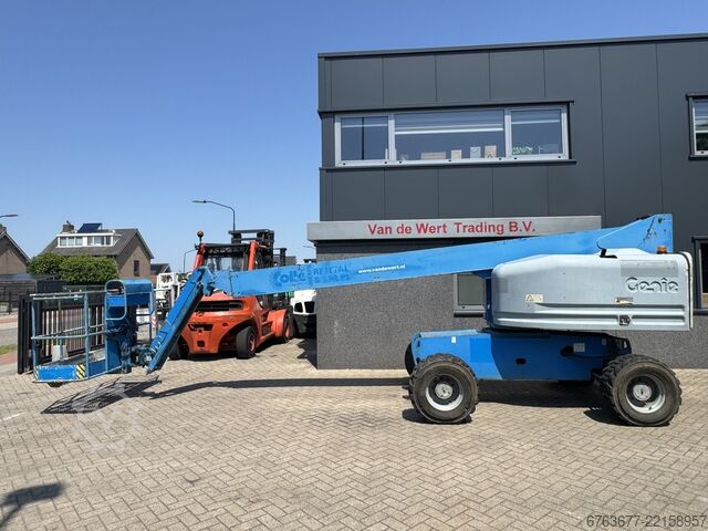 GENIE S-45 Telescoop hoogwerker / boomlift  4x4 DEUTZ DIESEL 15,7M Werkhoogte 2007 GENIE S-45 Telescoop hoogwerker / boomlift  4x4 DEUTZ DIESEL 15,7M Werkhoogte 2007