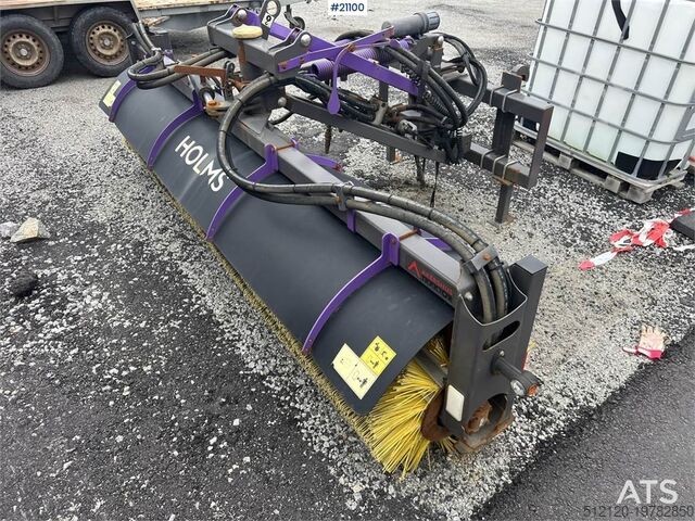 Bouwmachine Holms SL-2.8 sweeper