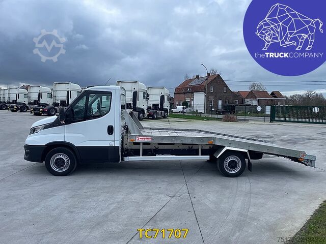 Iveco Daily 35S16 TRANSPORT AUTO + TROLIU Iveco Daily 35S16 CAR TRANSPORT + WINCH